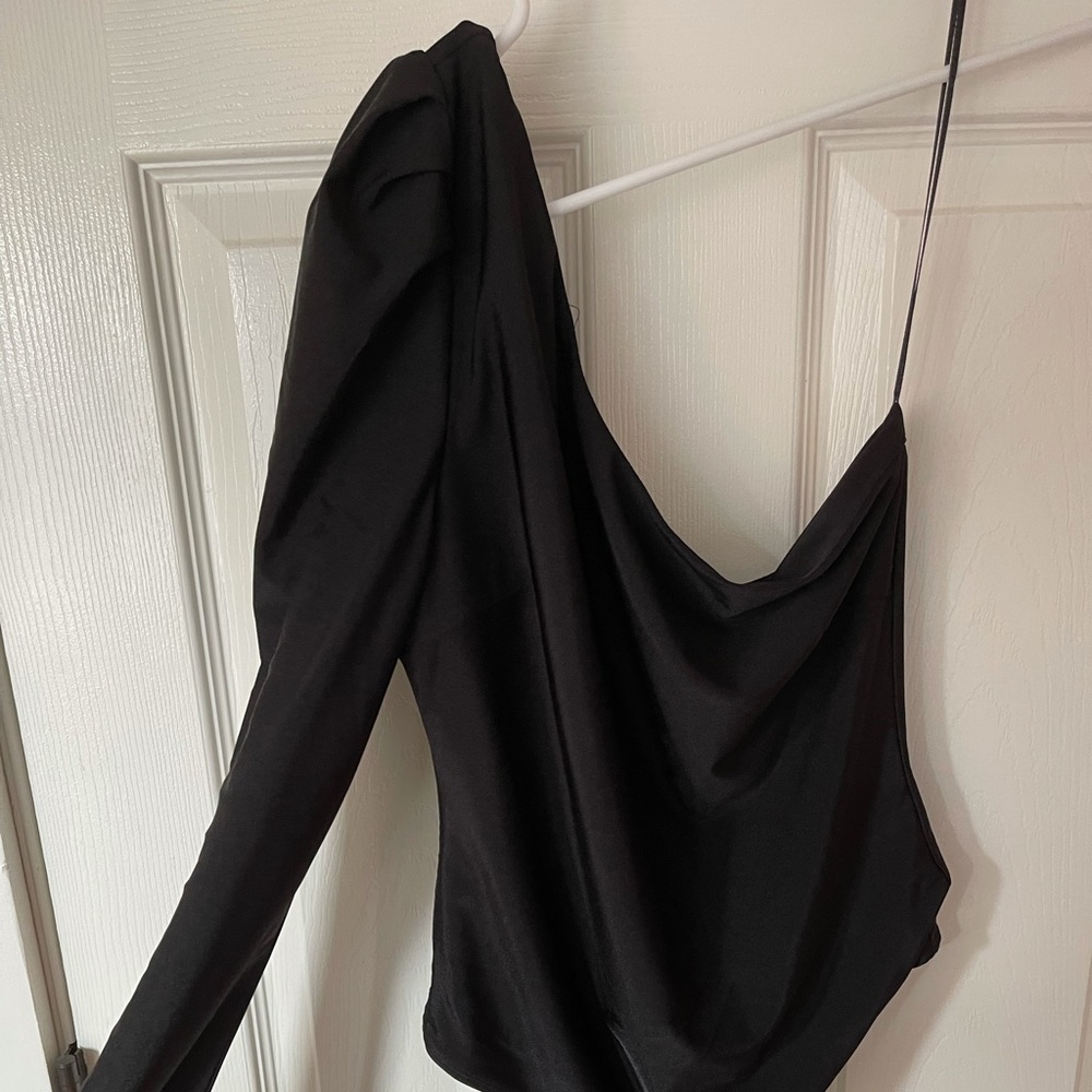 One Shoulder Black Body Suit